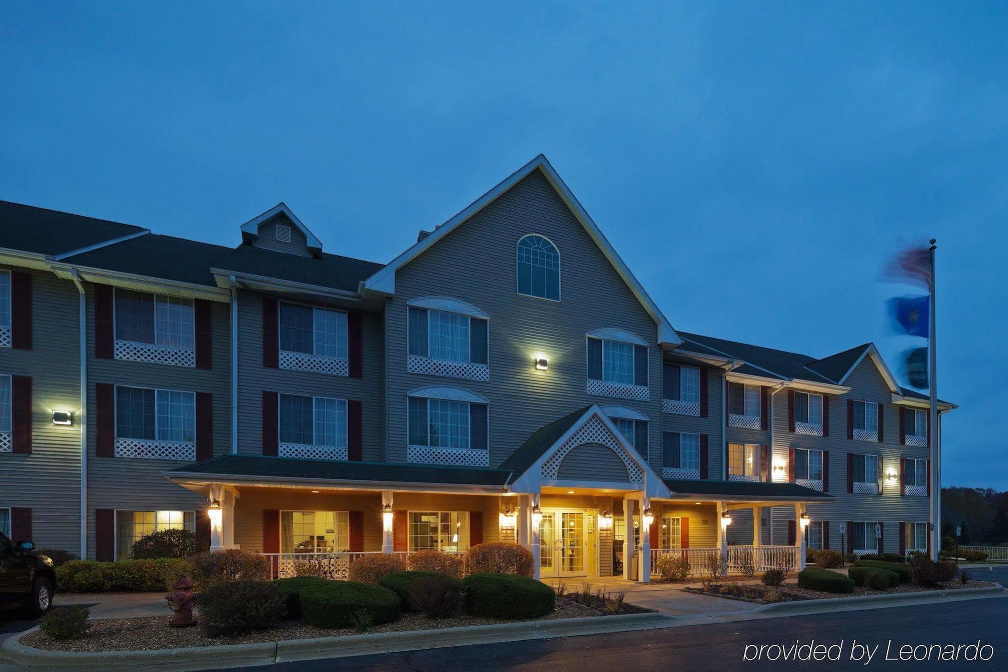 Country Inn & Suites By Radisson, West Bend, Wi Esterno foto